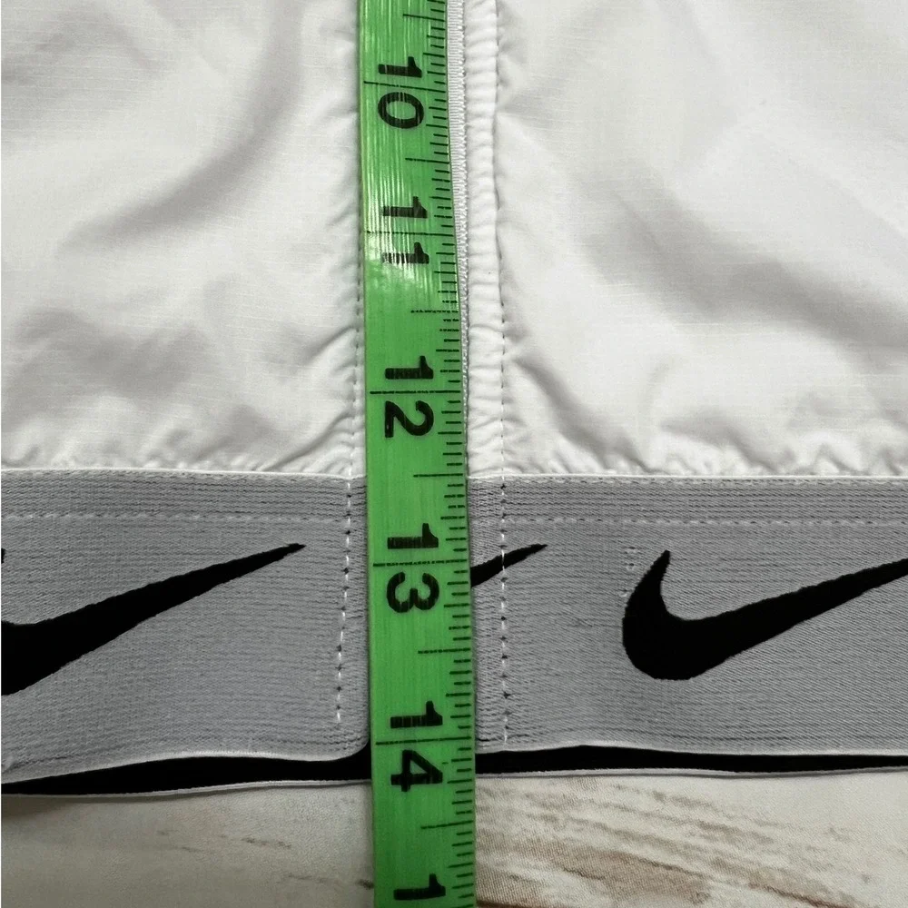 Nike Windbreaker White Black Logo Print Cropped Hooded Jacket Kids Size S‎